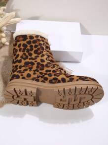 New Women Winter Thermal Lined Mid-Calf Warm Boots, Versatile Fashion Lace-Up Anti-Slip Thick Sole Boots
