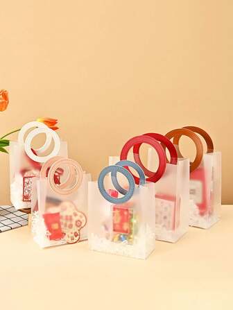 10/1 磨砂透明圆形手提包、情人节礼品袋、婚礼礼品袋、糖果伴娘礼品袋、珠宝店袋、婚礼伴娘礼品袋、礼品包装袋、服装购物袋、圣诞节、圣诞礼物、礼品盒、情人节礼物、圣诞节物品、圣诞礼品盒、圣诞袋、礼品袋、散装礼品、圣诞礼篮、小圣诞礼品袋、圣诞礼物、圣诞粉色、送给她的礼物、女士礼品套装