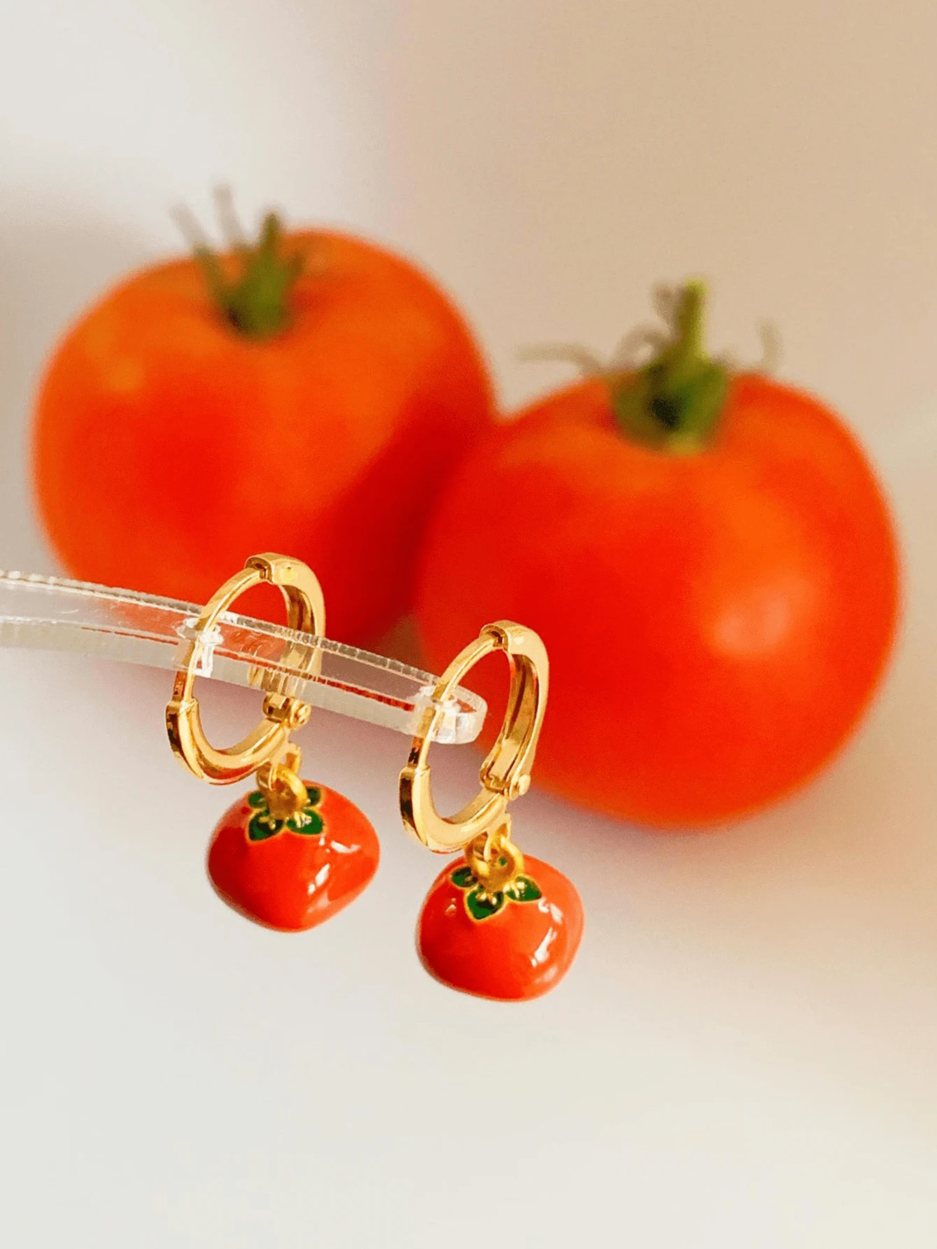 18 Karat Vergoldete Tomate Emaille Ohrringe, geeignet für den täglichen Gebrauch von Frauen - Tomate - Übersicht 1