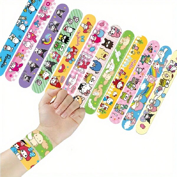 Sanrio Conjunto de 12 peças de novos anéis de pressão fofos da Sanrio, pulseiras de festa com tema de desenho animado, lembrancinhas coloridas decorativas e presentes de feriado, plástico durável