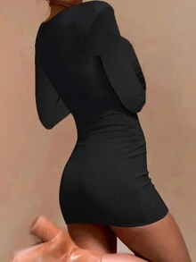 秋季新款黑色方领迷你性感紧身休闲长袖针织连衣裙