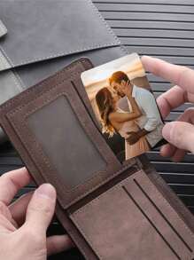 1 张可定制不锈钢照片钱包卡，可雕刻您的姓名、照片、肖像、文字。金属纪念品，适合祖父母、丈夫、妻子、父亲、母亲、朋友定制钱包卡，情人节，一份有意义的礼物