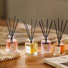 1 pièce Diffuseur d'aromathérapie de décoration romantique pour la maison, diffuseur de parfum de 50 ml pour la décoration de la maison, rafraîchisseur d'air pour le salon, couleur aléatoire