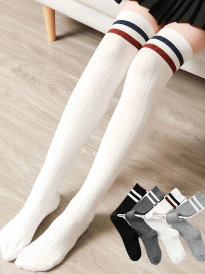 2 双儿童过膝袜，保暖弹力运动中筒长袜，柔软透气防滑高弹力，适合春秋季节的学院风