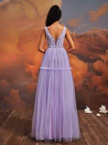 VIPGIRL Elegant Lavender V-Neck Floral Applique Tulle Long Ball Gown, Dreamy Princess Prom Dress, Women Formal & Evening Evening Gown, Wedding Guest Dress Party Dress