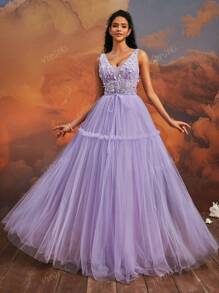 VIPGIRL Elegant Lavender V-Neck Floral Applique Tulle Long Ball Gown, Dreamy Princess Prom Dress, Women Formal & Evening Evening Gown, Wedding Guest Dress Party Dress