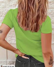 Crew Neck T-Shirt - Fashionable Womens Graphic Print T-Shirt - Casual Polyester Short Sleeve Crew Neck Top - Lightweight & Breathable For Spring & Summer Wardrobe, 1 Piece, 200gsm