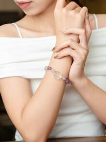 VE 1pc High-Quality Silver Natural Crystal Bracelet, Made Of Dazzling Crystal Infused With Nine-Tailed Fox, Symbolizing Auspiciousness And Protection. White Crystal Emits Pure Energy To Promote Serenity. Unique Design Showcases Elegance And Charm Of The Wearer. Jewelry Color Random.