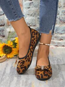 Women's Elegant Bow Decor Flat Shoes, Casual Round Toe Leopard Print Rhinestone Slip-On Shoes, Lightweight And Comfortable, Suitable For Parties, Dates, Weddings - Brown - View 3