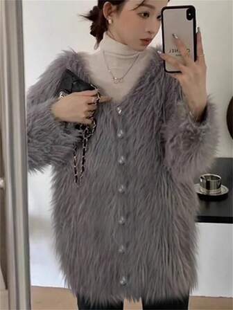 秋冬白色针织宽松套头衫休闲设计