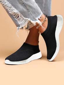 GlamourGrip Zapatos De Dama deportivos informales versátiles de malla transpirable antideslizantes, mocasines planos casuales de punto transpirables y ligeros zapatos negros unisex, zapatos blancos de mujer cómodas y de suela plana y livianos de patinaje para caminar y correr, Disponible en negro, blanco, rosa y gris, Muy adecuado como regalo de Navidad, regalo de cumpleaños, regalo de Halloween, regalo de aniversario para familiares, amigos, amantes - Negro - Ver 5