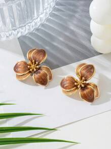 1 Pair Brown Vintage Distressed Flower Stud Earrings For Ladies, Suitable For Dating Or Vacation Wear