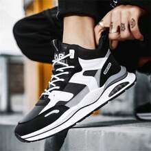 Neue Herrensportschuhe für den Alltag, klassisches vielseitiges Design, atmungsaktives Schnürung-Obermaterial, bequemes Futter, rutschfeste und strapazierfähige Laufsohle, geeignet für Outdoor-Freizeitsport