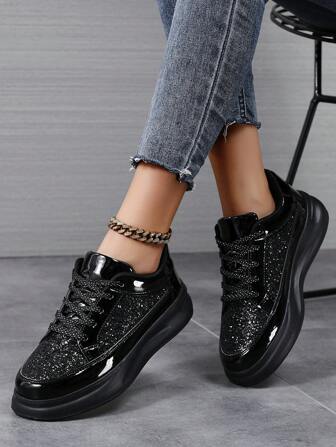 Zapatillas casuales negras de primavera y otoño para mujeres, con suela blanda antideslizante, plataforma ligera y punta redonda con cordones