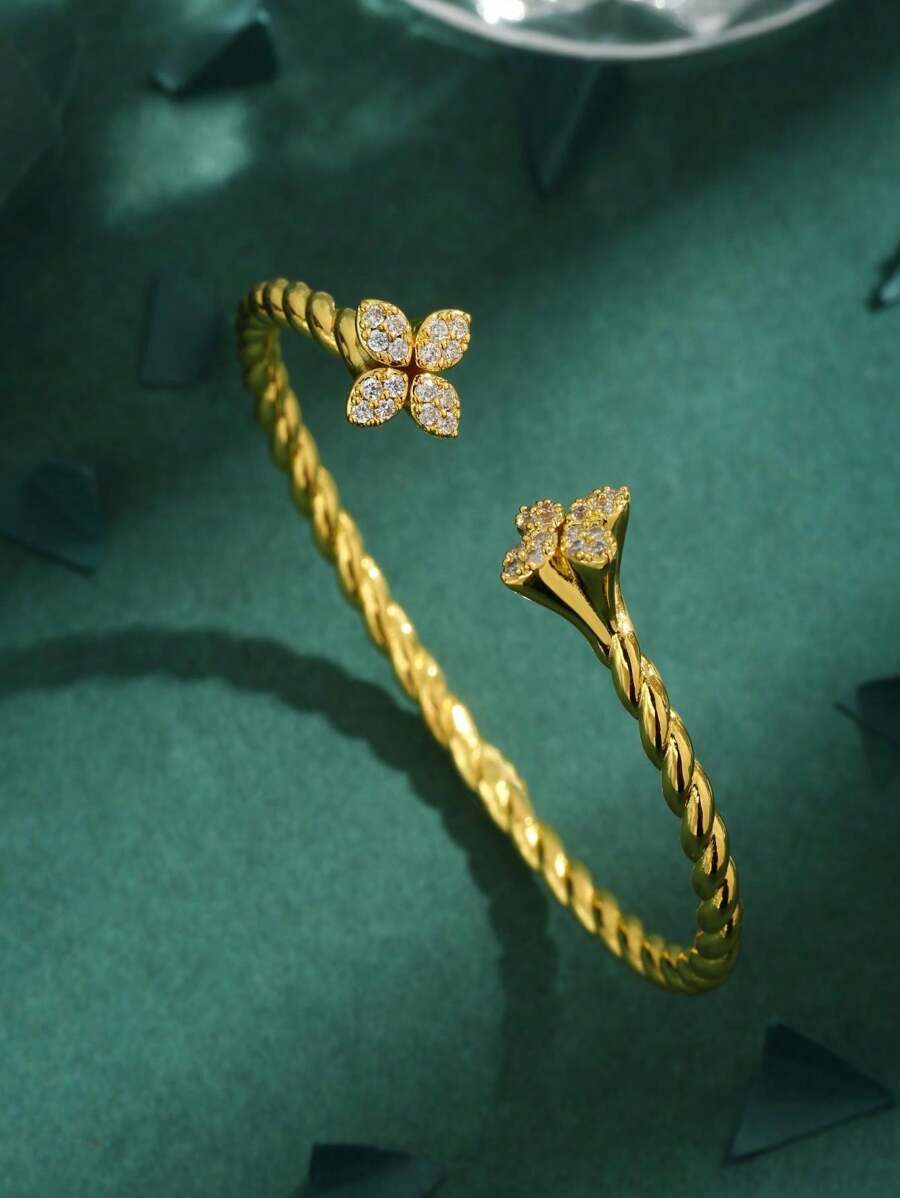 1 件高品质欧洲和美国方晶锆石 18k 镀金三叶草手镯，女士奢华礼物