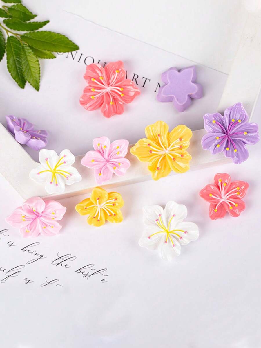 10pcs Mixed Cute Cream Resin Jewelry Accessories, Hair Clips, Hair Decorations (Slight Blemish On Back Is Normal)