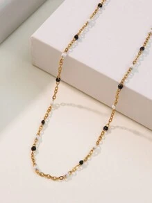 Collar de acero inoxidable de estilo bohemio con cuentas chapadas en oro de 18K, decorado con cuentas de plástico multicolores dispuestas al azar, perfecto para que las mujeres lo usen en vacaciones o como un regalo del Día de la Madre