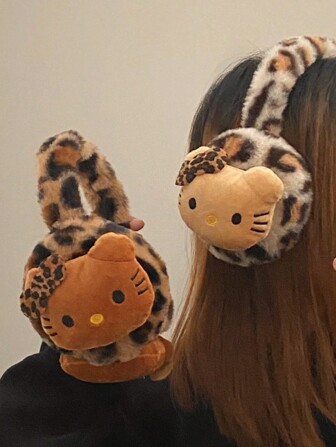 Sanrio 1pc Cartoon Leopard Plush Hello Kitty Earmuffs, Warm Thick Fur Earmuffs For Casual Outdoor Cycling, Suitable For Autumn/Winter
