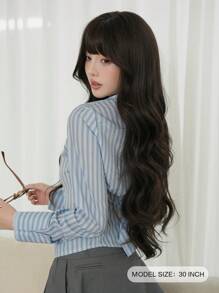 NAMM 全新黑色波浪假发带刘海黑棕色超长自然波浪假发合成耐热纤维蓬松美丽卷发假发适合女士和女孩日常上学使用 30 英寸 - 黑棕色 - 查看 4