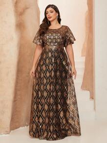 Plus Size Mgiacy Embroidery & Contrast Sequin Round Neck Sheer Mesh Mid-Sleeve Maxi Party Dress, Wedding Guest Dress, Formal Dress, Evening Dress