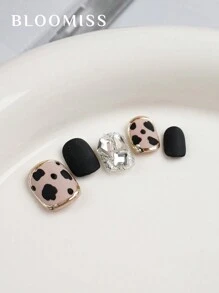 10 Pieces Of Handcrafted Press On Nails Short ,Black Leopard Print Nails, Reusable Fake Nails Nail Supplies Nails