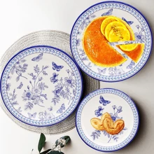 10 件花卉蓝白花朵派对用品 Vantage 蝴蝶蓝白纸盘套装花卉盘子杯子餐巾餐具套装适用于新娘送礼会婚礼茶会春季花卉生日派对用品装饰 - 彩色 - 查看 4