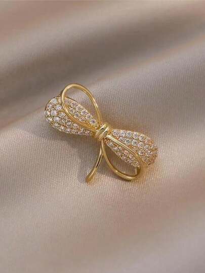 1pc Elegant Mini Bow-Knot Brooch, Clothes Accessory Anti-Slip Collar Pin, Double Layer Geometric Shaped Clip Valentines Dress Accessories Pin For Clothes Bag Charm Backpack For School Office Accessories Shirts Jacket Jewelry Halloween Clothes Pin Funny Cute Teacher Gifts Halloween Accessories Teachers Day Costume Accessories Bag Charms