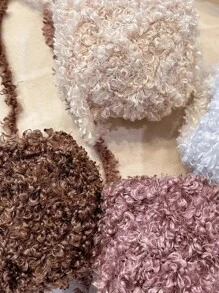 1 Skein Soft Faux Teddy Fur Yarn 100% Polyester Faux Fur Yarn Boucle Eyelash Cycle Yarn 50 Grams - Suitable For Diy Projects, Hand Bag, Jacket, Hat, Scarf & Other Home Textile Projects.