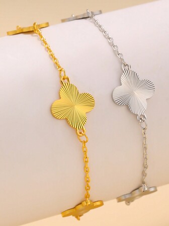 一套不锈钢四叶草造型手链，时尚个性，适合日常佩戴、情侣装、正式场合、派对和送礼。