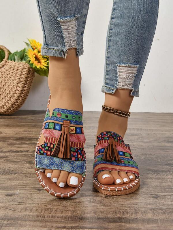 Women's Fringe Embellished Hollow Out Sexy Flat Sandals