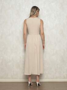 Elegant Women's Dress With Marked Waist - Sleeveless Discreet Neckline And Loose Skirt For Formal Or Casual Occasions - 米色 - 查看 4