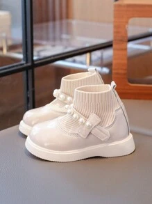 Chaussures  de princesse pour filles, nouvelles chaussures pour enfants  et textile matelassé, printemps et automne 2025, petites chaussures Hanfu pour filles, mocassins à semelle souple, chaussures pour filles