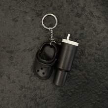 Mini bottiglia d'acqua e portachiavi a forma di scarpa, elegante mini tazza staccabile, scatola portamatite, accessori per borse, ciondoli per borse, mini bicchiere portachiavi, ciondolo creativo, accessori per auto, accessori per la scuola, accessori carini in stile gotico e Y2K