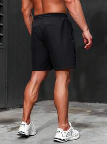 Pantaloncini uomo stile boyfriend con tasche con zip, asciugatura rapida, casual con leggera elasticità, respirabili con coulisse, adatti per l'estate e attività all'aperto