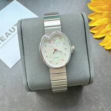 1 Stück modische silberne Damen Lässig Uhr mit Bambusstahlarmband, hochwertiger minimalistischer Zeitmesser für Frauen, Damen, Mädchen, für den täglichen Gebrauch wasserdicht