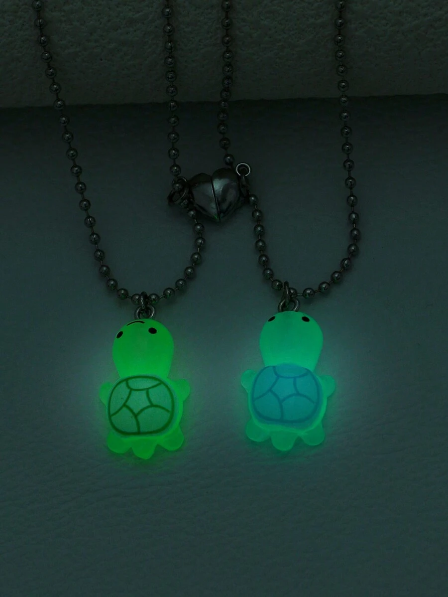 2pcs Luminous Turtle & Heart Pendant Necklace Set, Couple/Friendship Jewelry Gift, Fashionable Accessory Valentines