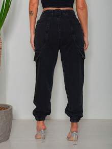 CALÇA CARGO PRETA COM ELÁSTICO NA PERNA - Preto - Visão 1