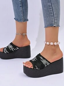 女孩厚底拖鞋，新款坡跟一脚蹬拖鞋，厚底一脚蹬凉鞋，黑白百搭