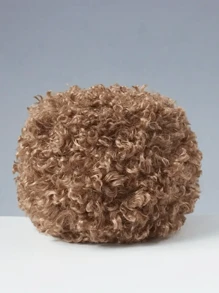 1 Skein Soft Faux Teddy Fur Yarn 100% Polyester Faux Fur Yarn Boucle Eyelash Cycle Yarn 50 Grams - Suitable For Diy Projects, Hand Bag, Jacket, Hat, Scarf & Other Home Textile Projects.