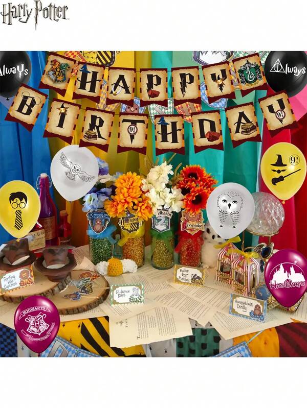 WB Set de 21 globos con licencia oficial del tema de Harry Potter, que incluye globos con estampados, banderines para pastel, decoraciones para fiesta de cumpleaños, suministros para graduación, ambientación de banquetes, fondos para tomar fotos y regalos para amigos y familia.