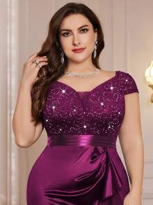 Plus Size V-Neck Contrast Color Lace Sequin Patchwork Ruffle Hem High Slit Satin Evening Gown, Suitable For Wedding Guest, Prom, Valentine's Day, Birthday, Homecoming, Graduation, Holiday Occasions - Maroon - View 8