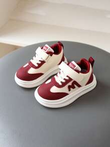 1 双儿童低帮运动鞋，男孩和女孩篮球鞋，适合运动、户外、学校 - 紅色 - 查看 11