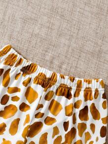 2pcs/Set Toddler & Young Girl Cartoon Deer Print Casual T-Shirt & Shorts Outfit, Fashionable Spring/Summer