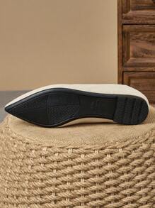 WHDXY 女士平底纯色乐福鞋，尖头办公室工作通勤平底鞋，舒适四季一脚蹬