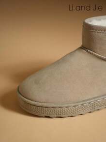 Li&Jie Thick Insulated Celebrity Inspired Popular Internet Celebrity Snow Boots - Olive Green - View 3