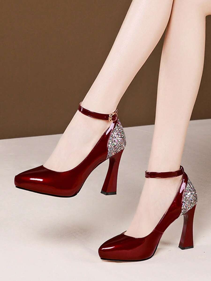 女士不累脚高跟鞋，新款春秋旗袍秀场低帮工作鞋