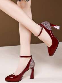 女士不累脚高跟鞋，新款春秋旗袍秀场低帮工作鞋