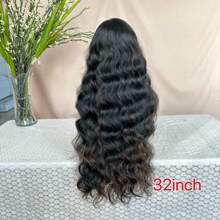 13*6 蕾丝前瑞士蕾丝波浪长发假发，32 英寸预拔中分自然黑蜜金色挑染合成假发，耐热派对日常佩戴全假发