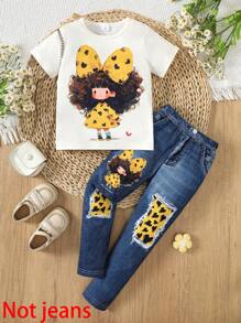 2 件装年轻女孩休闲可爱蝴蝶和心形印花图案柔软针织面料短袖 T 恤和牛仔效果打底裤套装，春夏