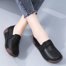 Women's Casual Platform Loafers, Thick Sole Slip-On Moccasins For Middle-Aged Mothers, Soft Bottom Slouchy Shoes